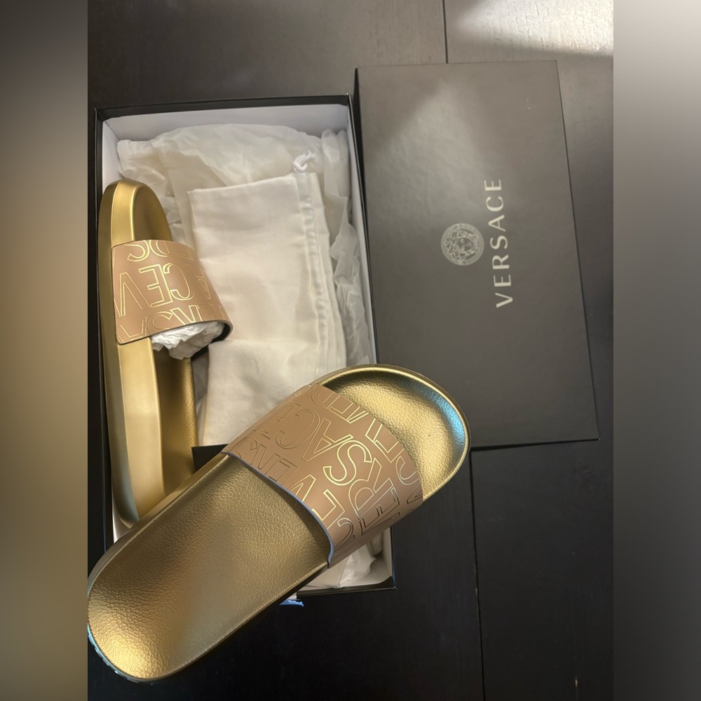 Versace allover slides brown and gold. Size 40, women’s size 9.